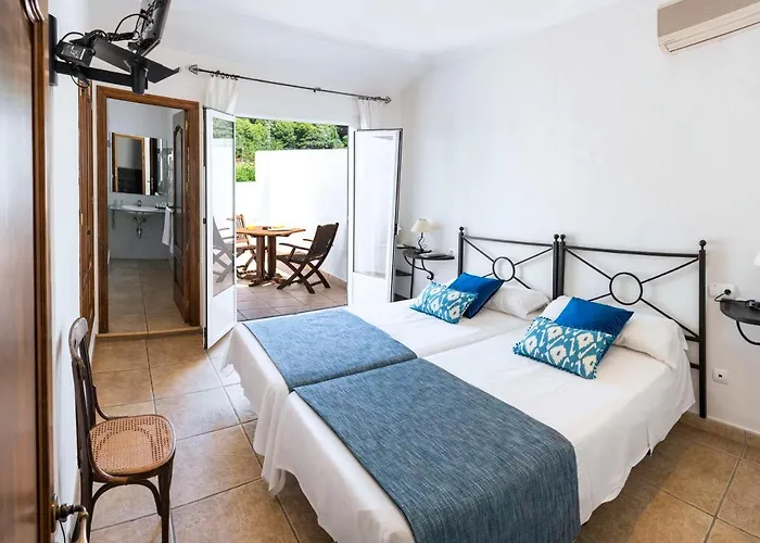 Vandrarhem Tres Molins Jesus Pobre