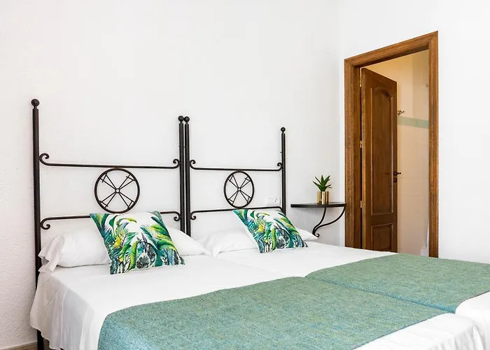 Tres Molins Albergue